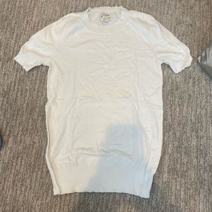 White jcrew short sleeve shirt with ruffled like flower neck and arm ends